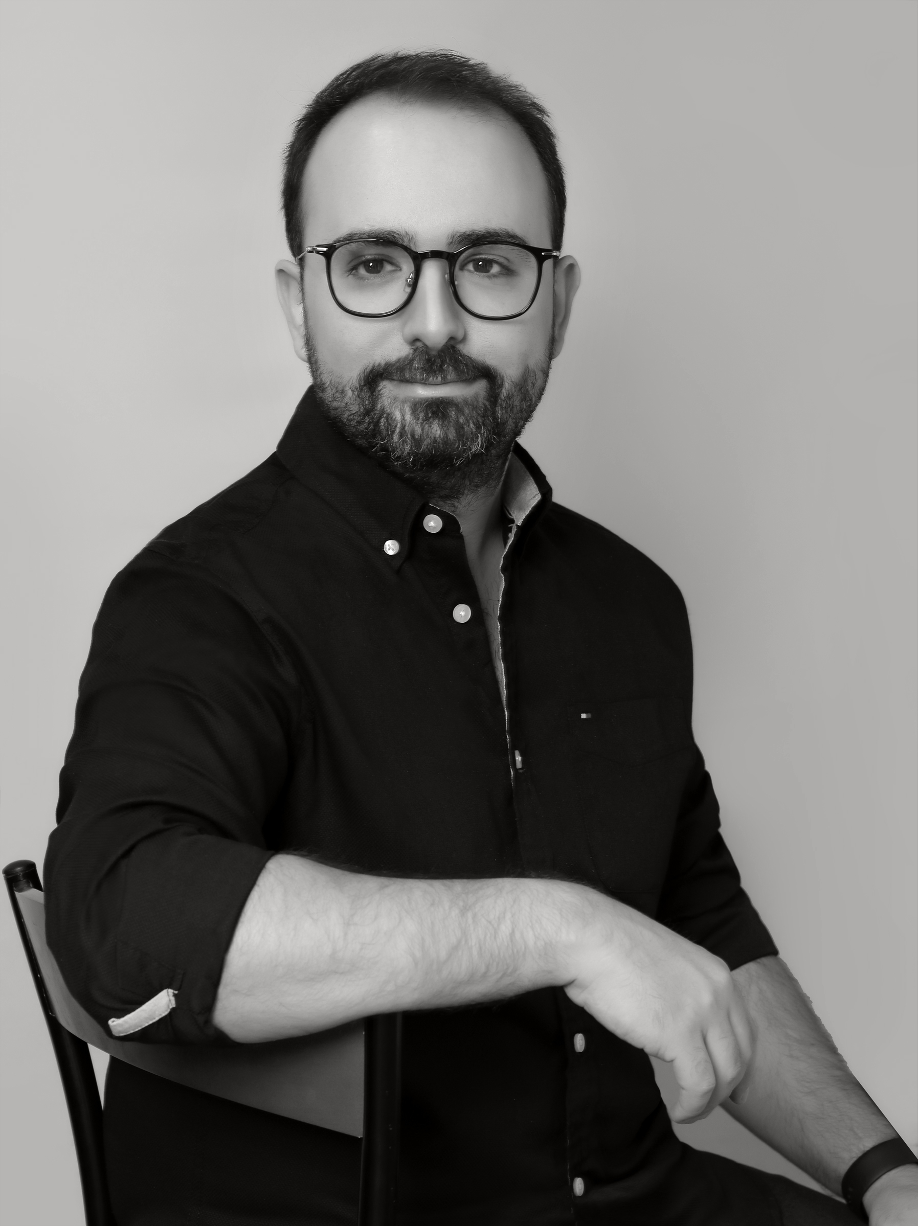 امیرحسین آزمایش